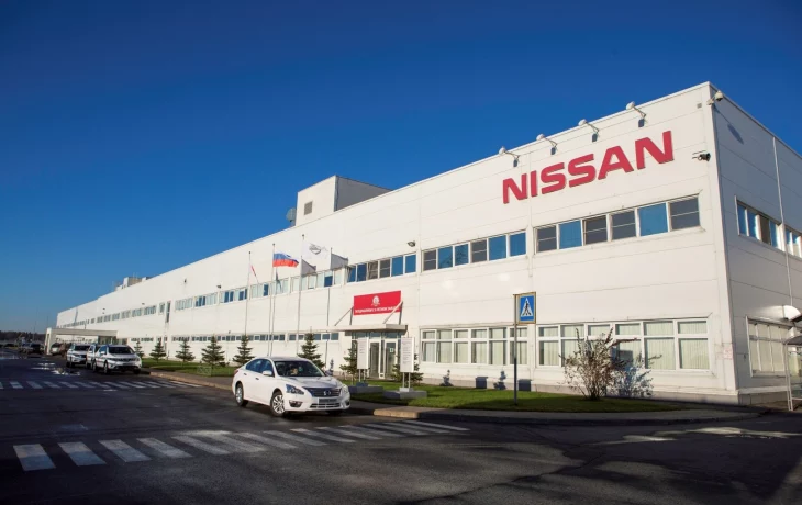 АвтоВАЗ получит завод Nissan в Санкт-Петербурге - Мантуров